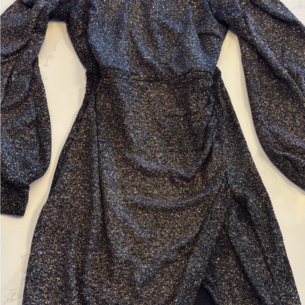 Windsor dress size medium